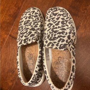 Hey Dude Women's Leopard Print Slip-On Flats - Beige and Black